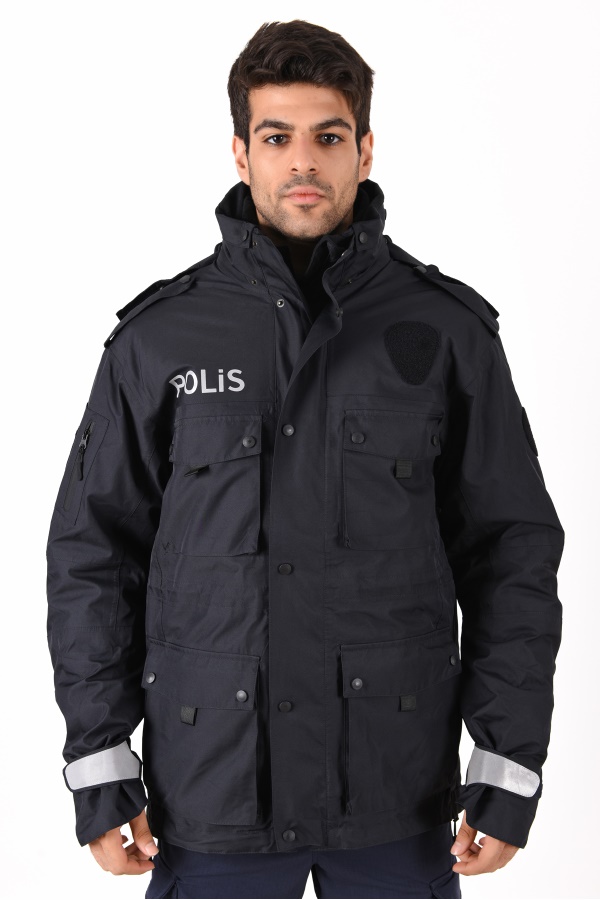 Polis Üniforması ve Kıyafeti